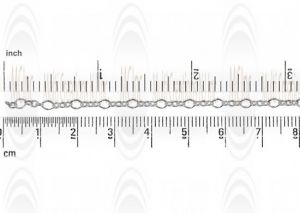Eye Shape Link Chain : 4x3 mm  with 3 links of 2 mm